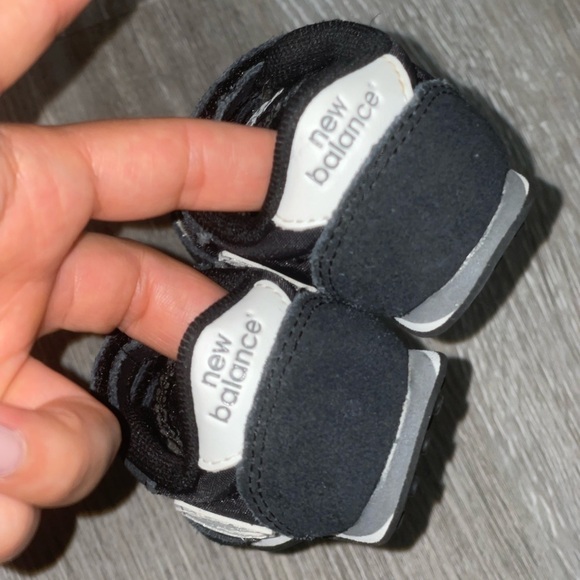 New Balance 410 for baby size 3 like new - Picture 7 of 9